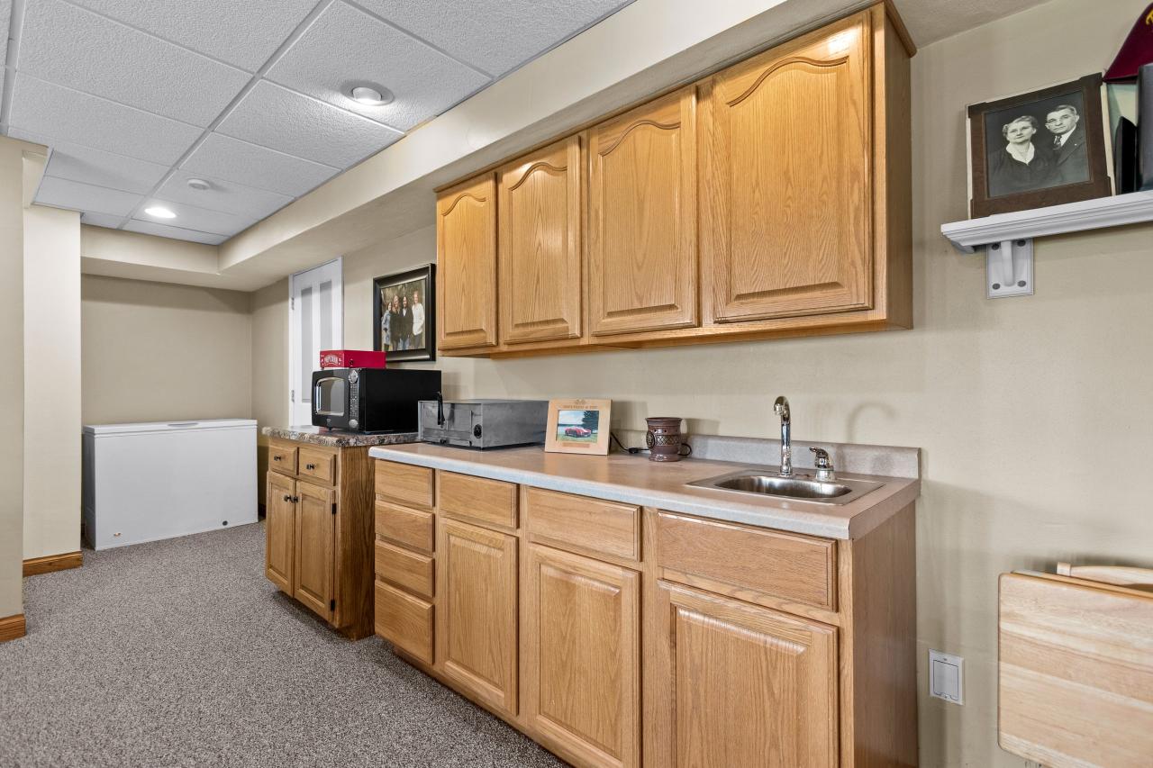 4255 Other Appleton, WI 54913 - Photo 21 of 54 Gallery Image 21