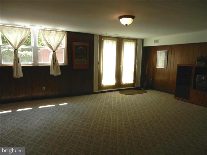 442 Rennard Street Philadelphia, PA 19116 - Photo 17 of 22 Basement - Finished