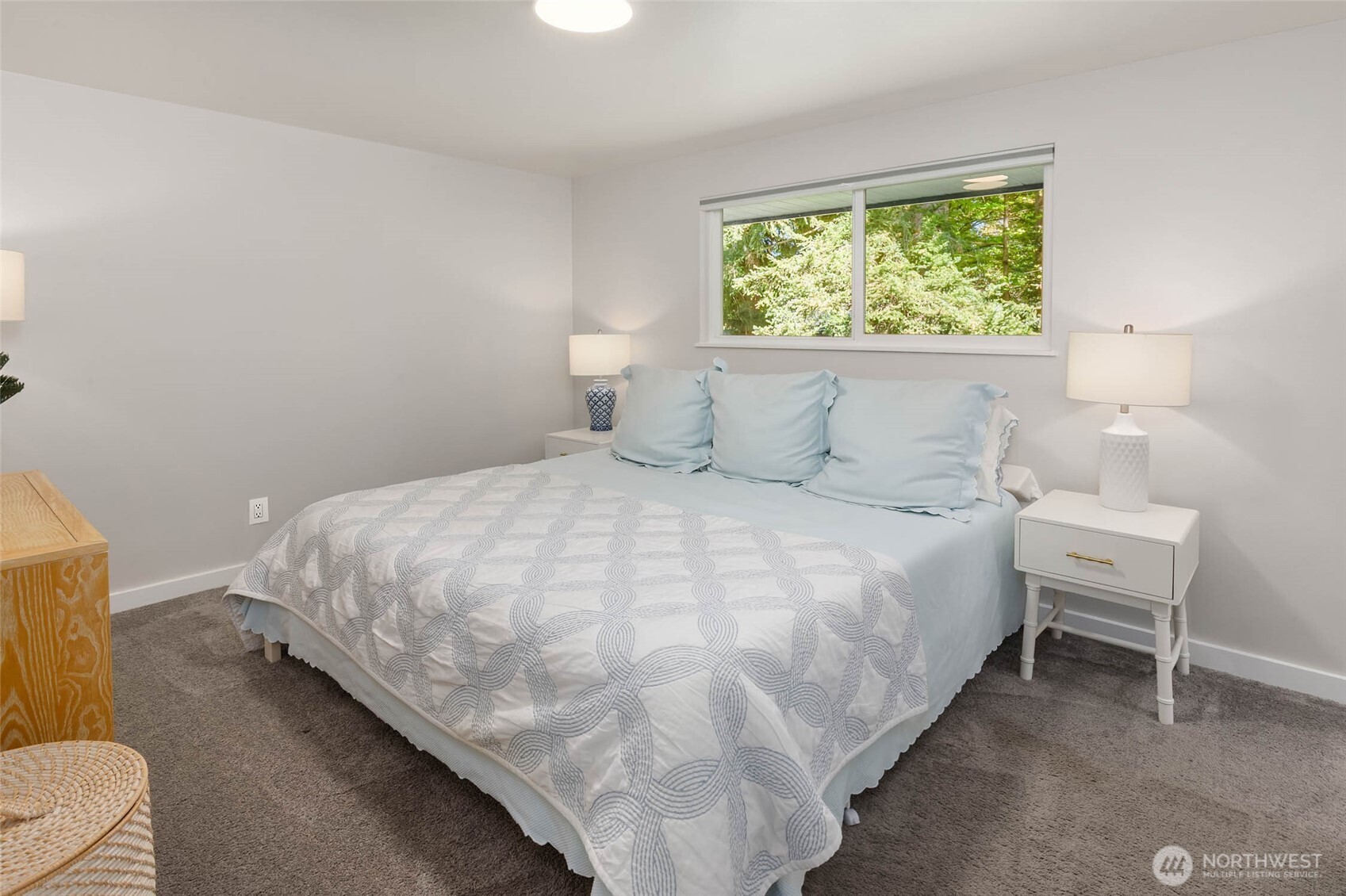 11019 23rd Drive Southeast Everett, WA 98208 - Photo 18 of 35 a bedroom with a bed and a window