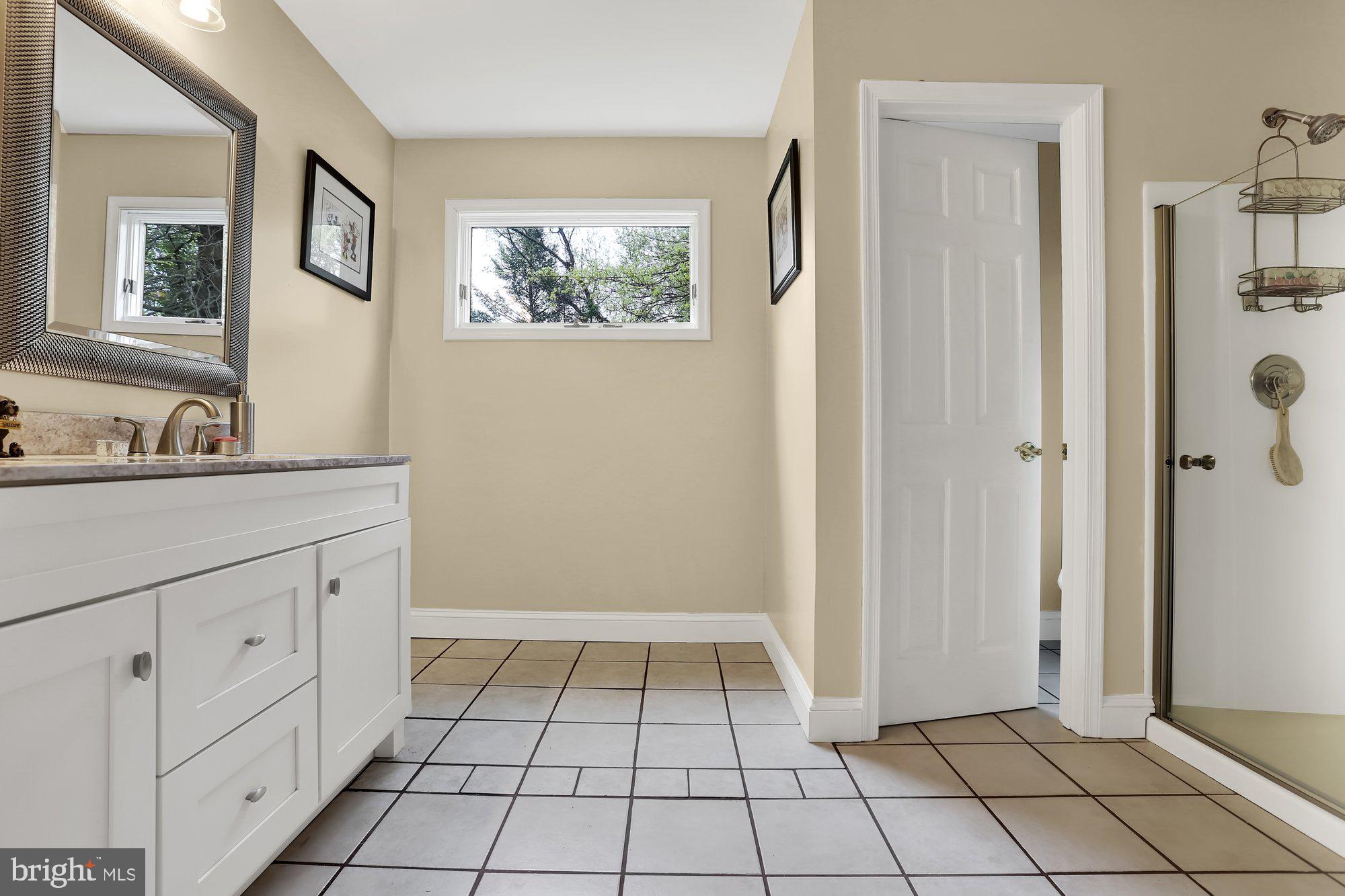 254 Stonehouse Road Carlisle, PA 17015 - Photo 13 of 31 Gallery Image 13