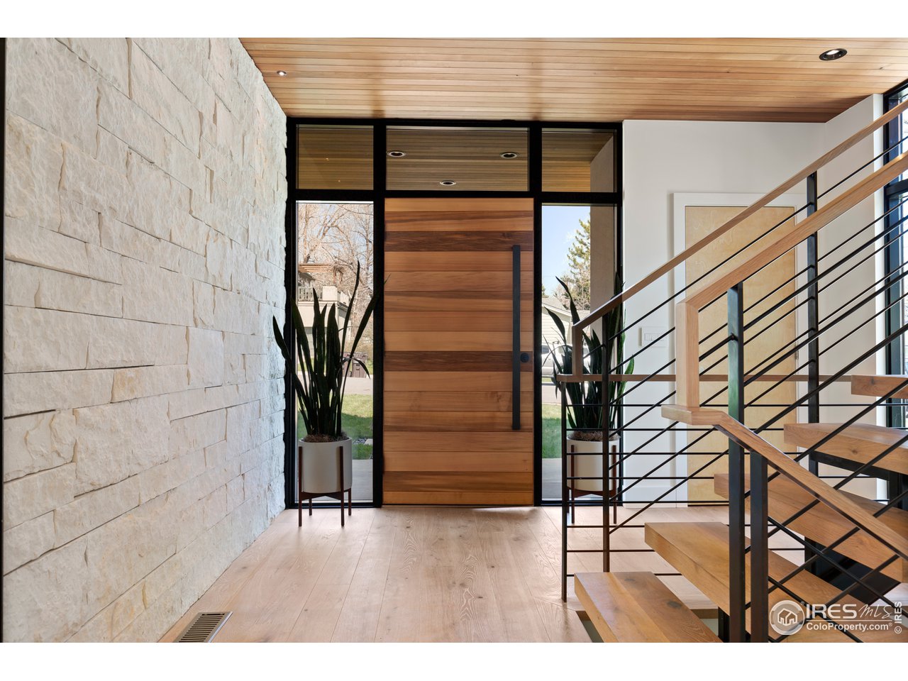 550 Iris Avenue Boulder, CO 80304 - Photo 2 of 39