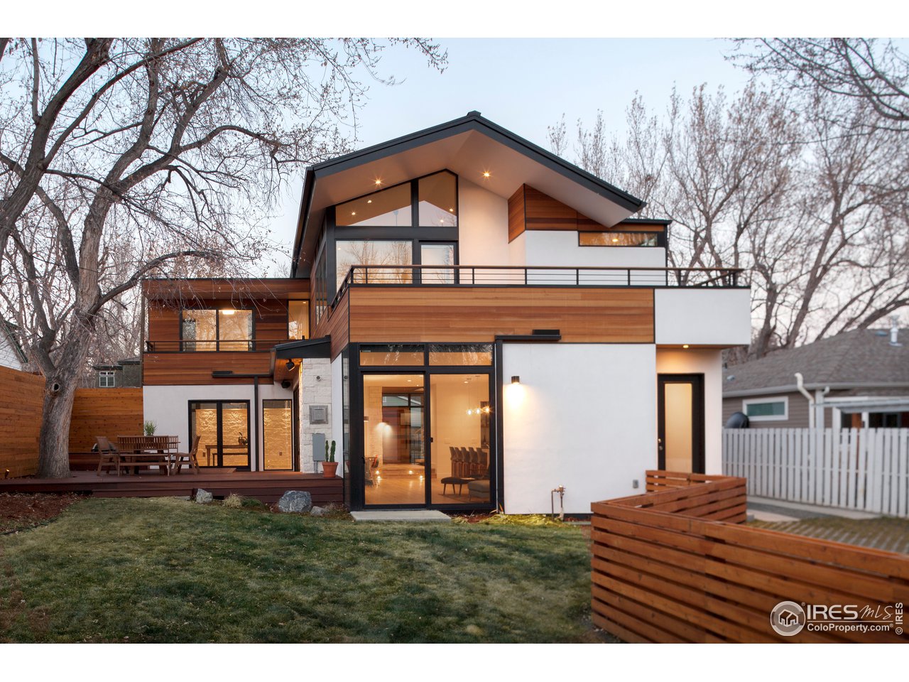 550 Iris Avenue Boulder, CO 80304 - Photo 38 of 39 a front view of a house with a yard