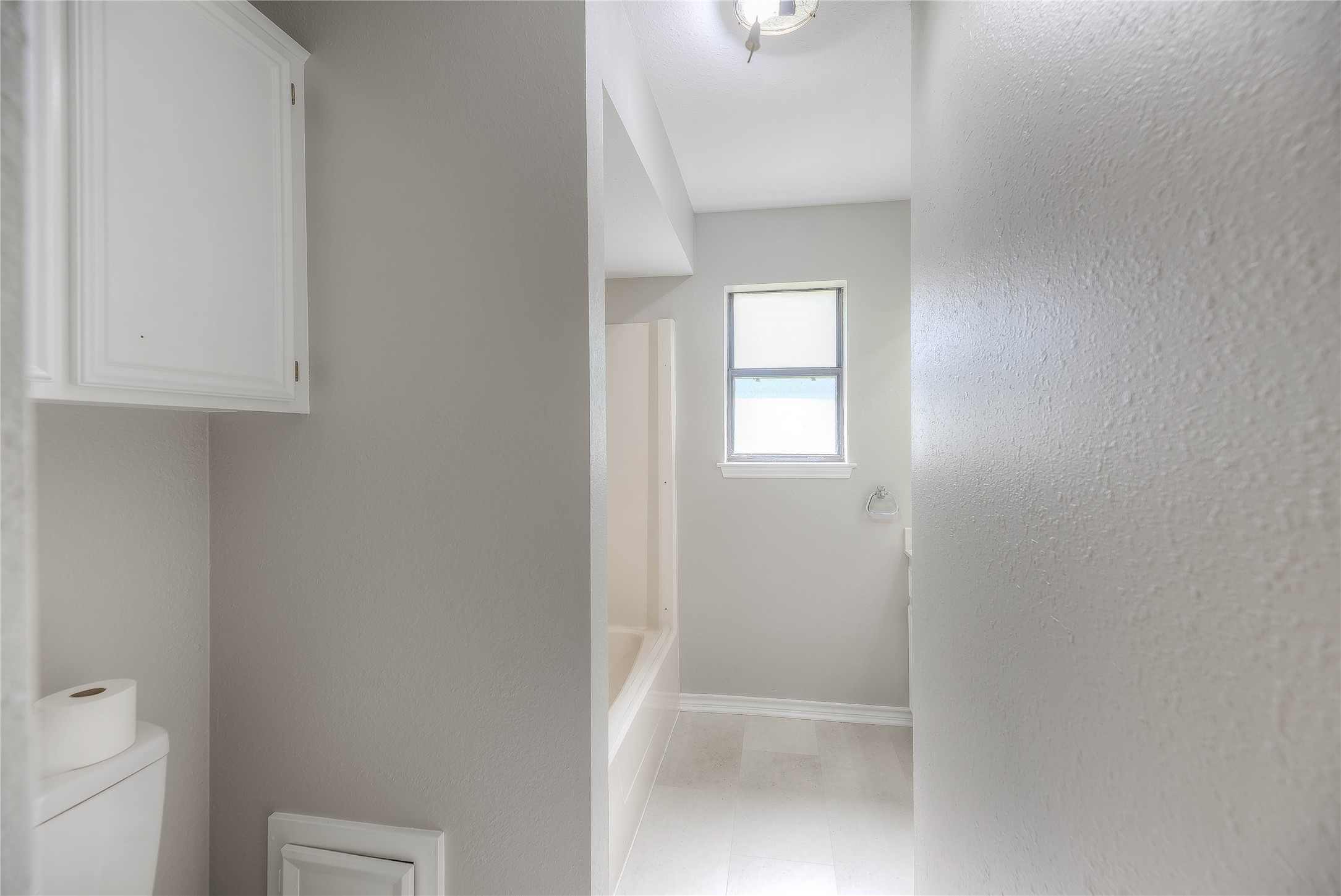 438 Bird Road Livingston, TX 77351 - Photo 11 of 37 a bathroom with a toilet