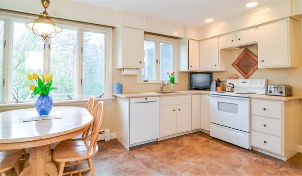 45 Old Orchard Road Sherborn, MA 01770 - Photo 12 of 30 Gallery Image 12