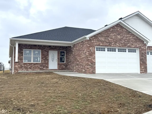 $330,000 | 31 Spring Run Drive, Crawfordsville, IN 47933