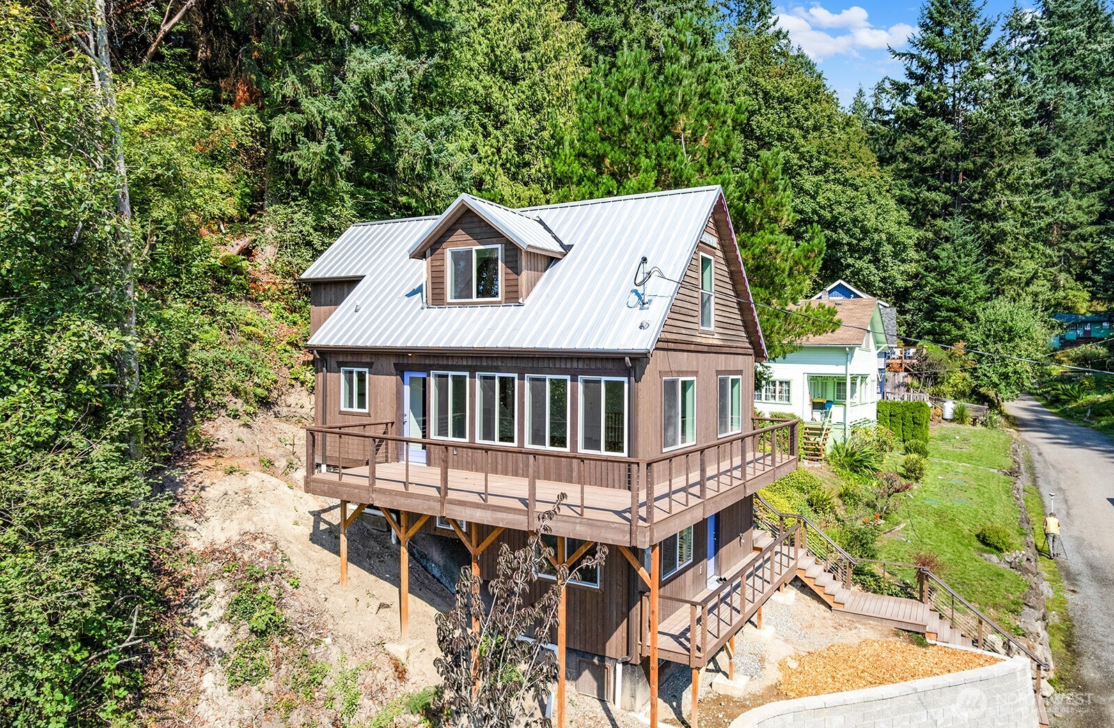 14758 Southwest Spring Beach Road Vashon, WA 98070 - Photo 30 of 36 Gallery Image 30