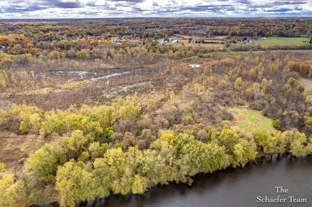 $500,000 | 0 West Riverside Drive, Lowell, MI 49331