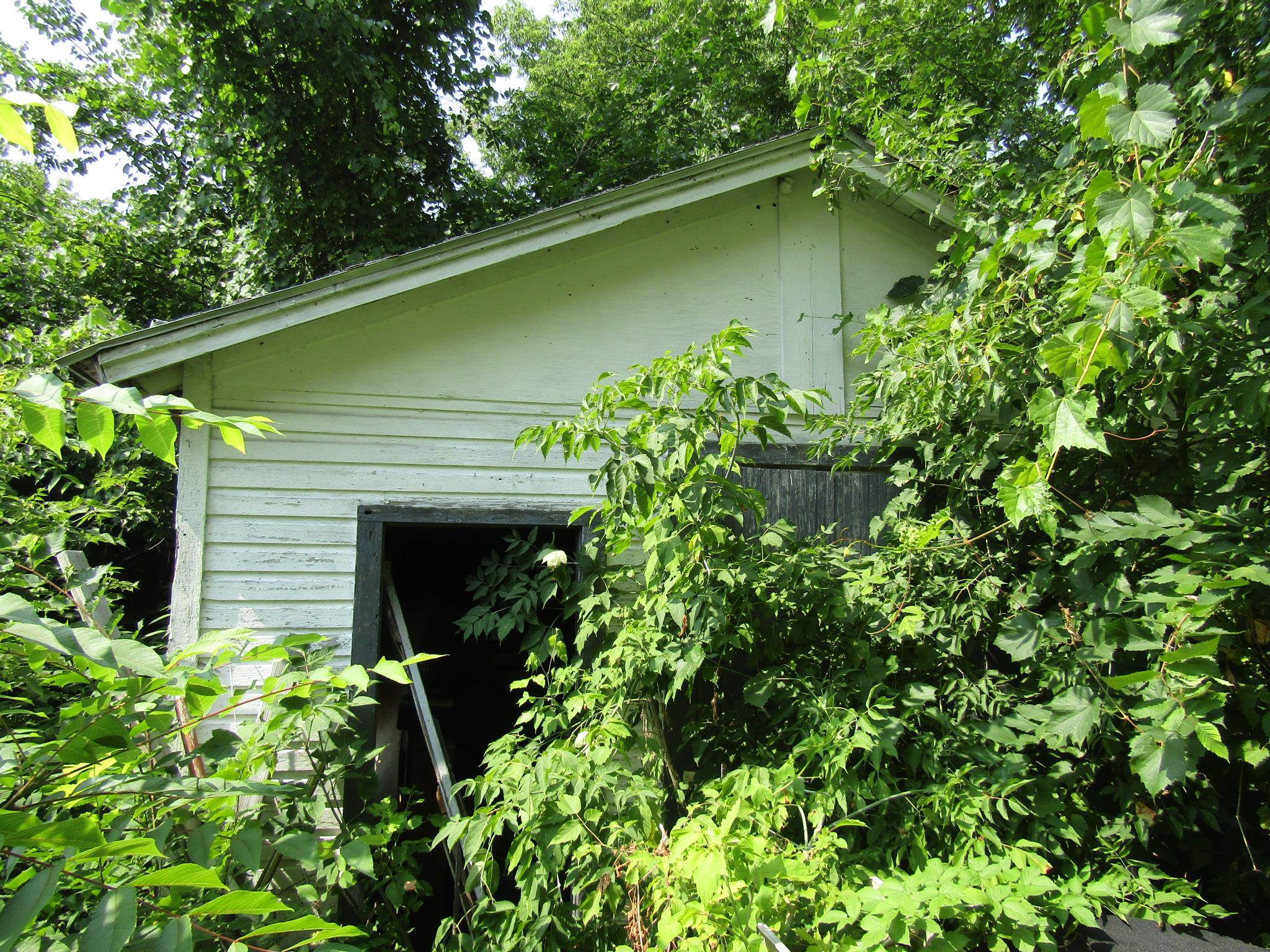 33 4th Street Swanton, VT 05488 - Photo 4 of 4