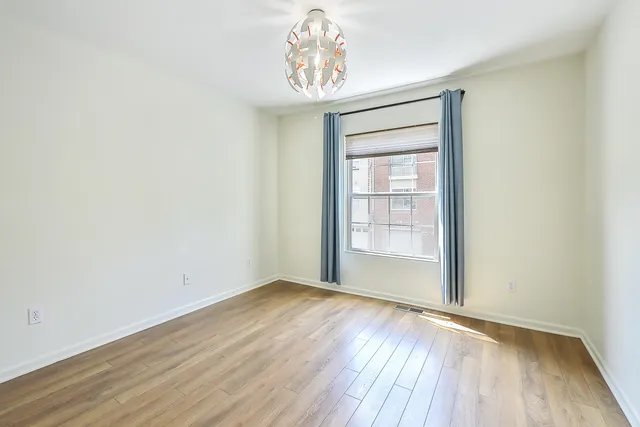 $2,500 | 120 West Oakbrook Drive, Ann Arbor, MI 48103