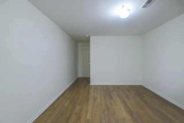 $2,500 | 120 West Oakbrook Drive, Ann Arbor, MI 48103