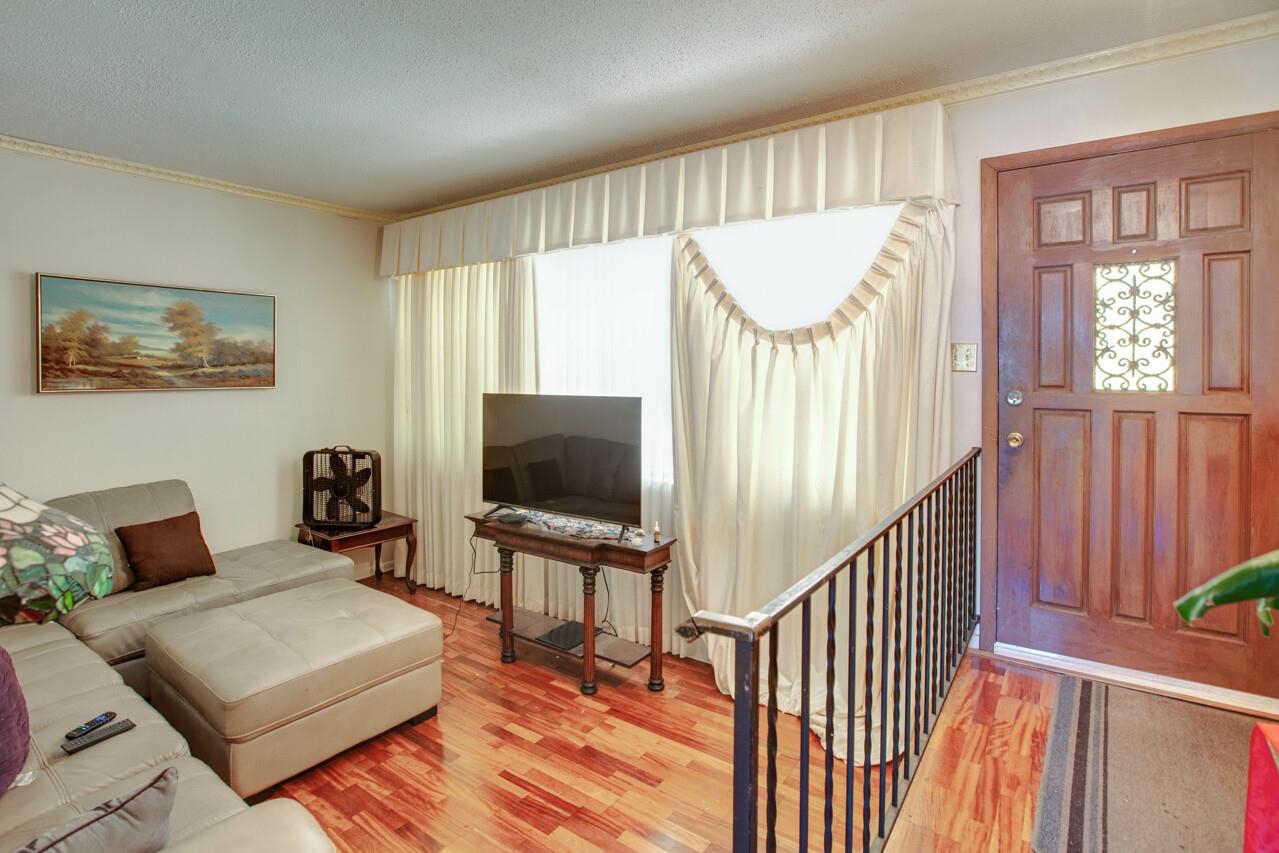 2425 Thomas Street Tallahassee, FL 32310 - Photo 18 of 26