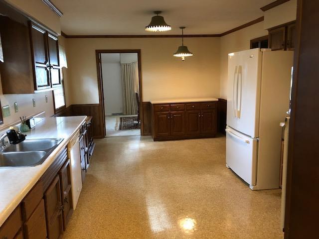 901 Payne Road Portland, TN 37148 - Photo 7 of 22 Kitchen. Island moved to Breakfast Room.