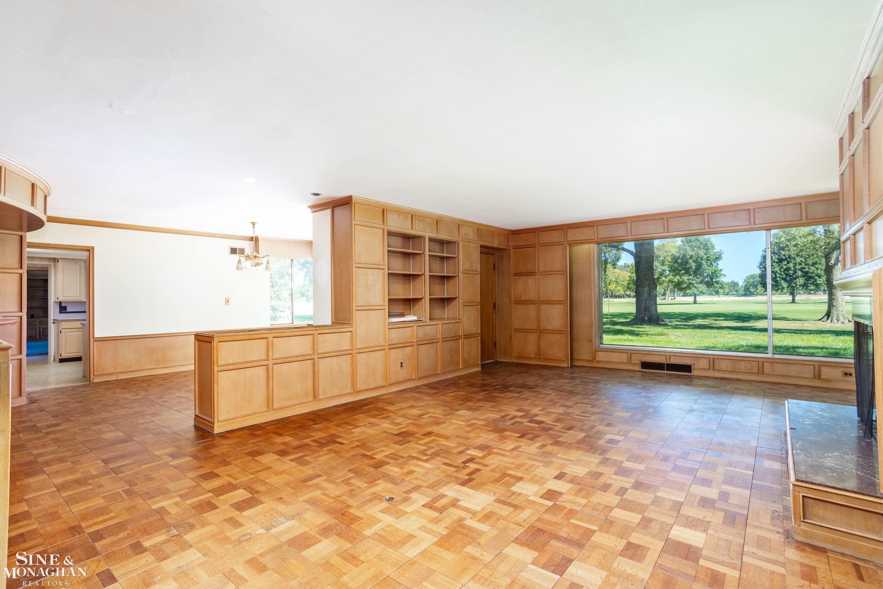 300 Moross Road Grosse Pointe, MI 48236 - Photo 15 of 34 Family Room