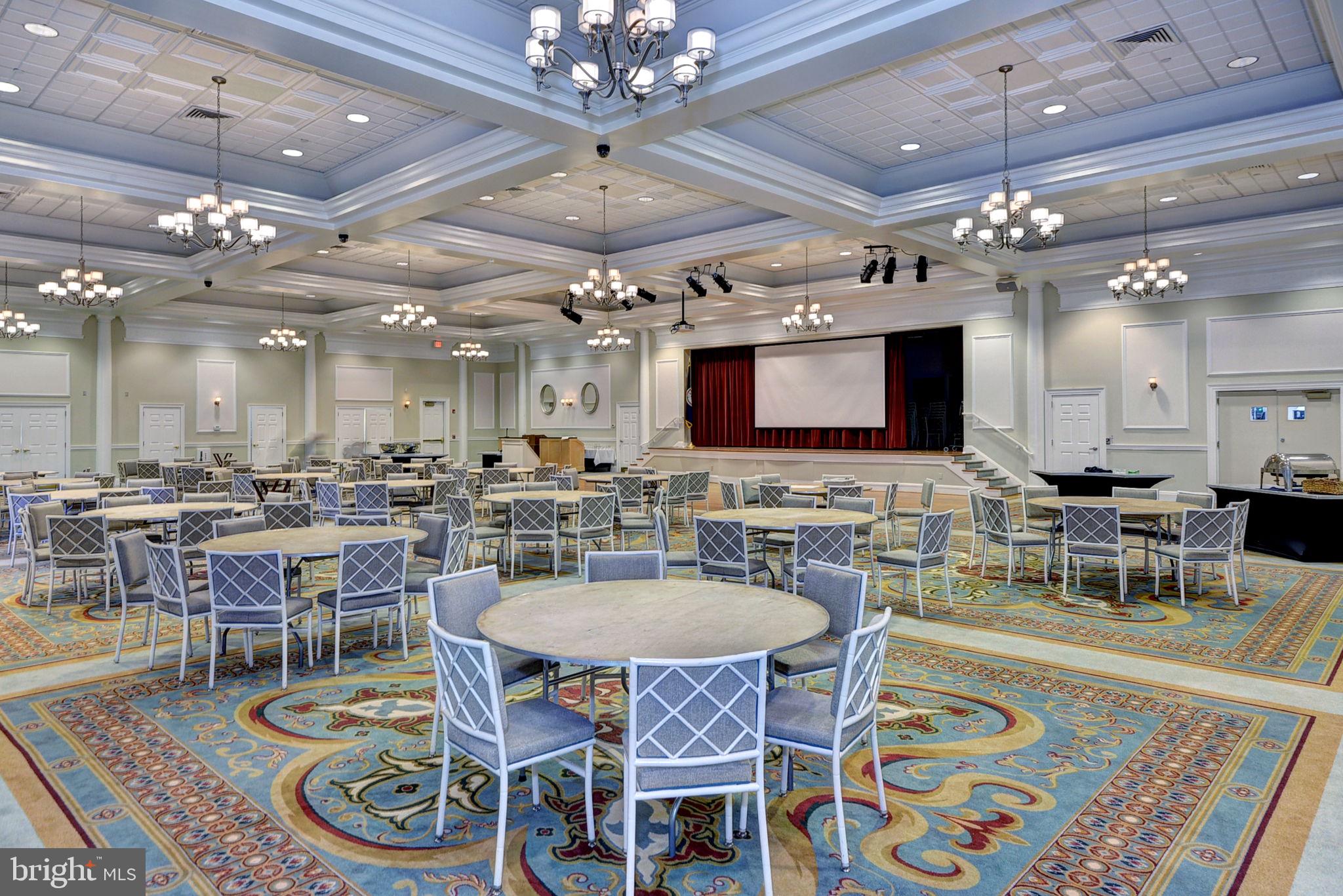 7100 Pinebrook Road Williamsburg, VA 23188 - Photo 76 of 86 a view of a dining room with furniture