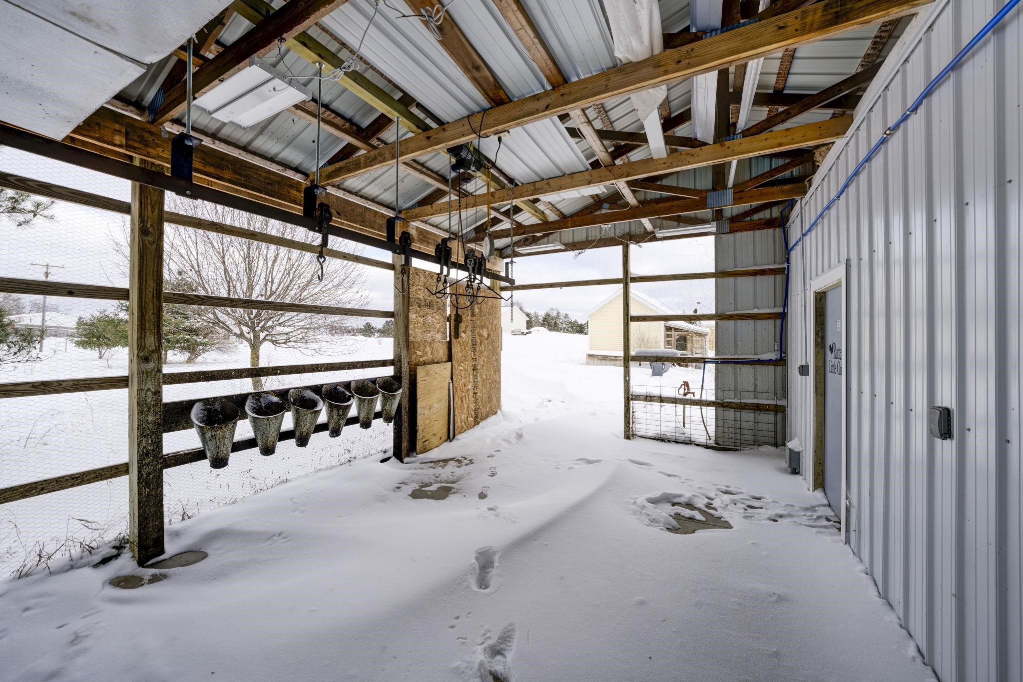 9722 Schichtel Road Kingsley, MI 49649 - Photo 39 of 54 1941429-e6950b3b-cad3-41cb-97fc-6e9af7ca7da1.JPG