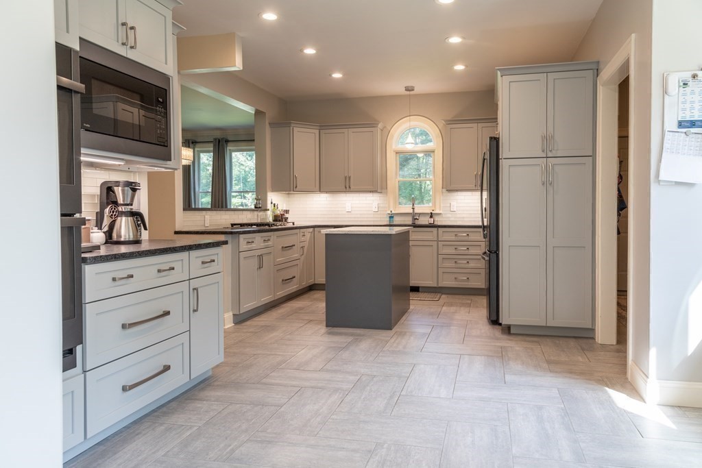 56 Hillside Road Southwick, MA 01077 - Photo 11 of 39 Gallery Image 11