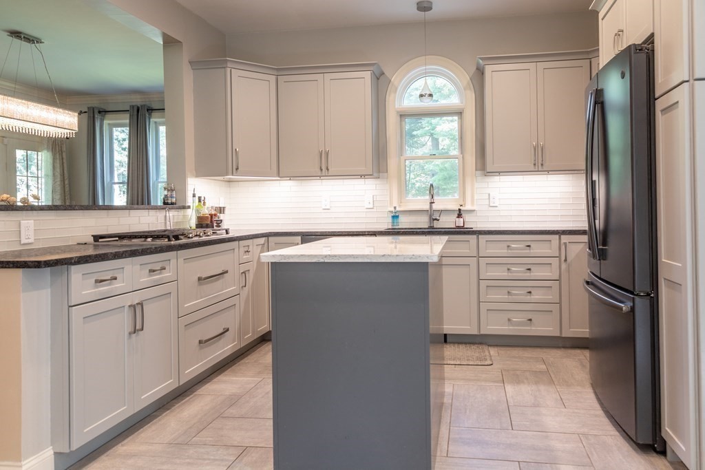 56 Hillside Road Southwick, MA 01077 - Photo 7 of 39 Gallery Image 7