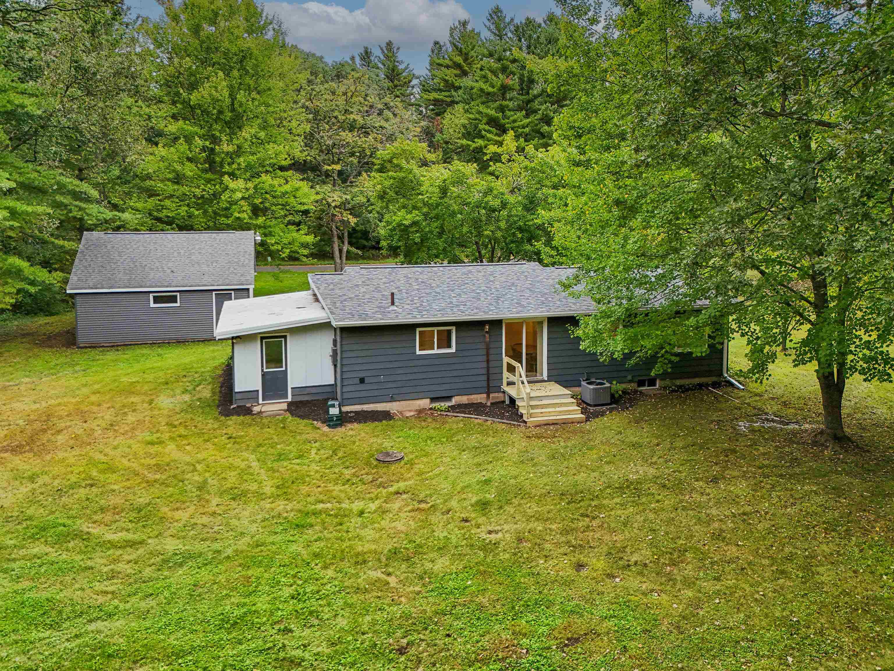 E7804 A Virginia Reedsburg, WI 53959 - Photo 5 of 69 Gallery Image 5