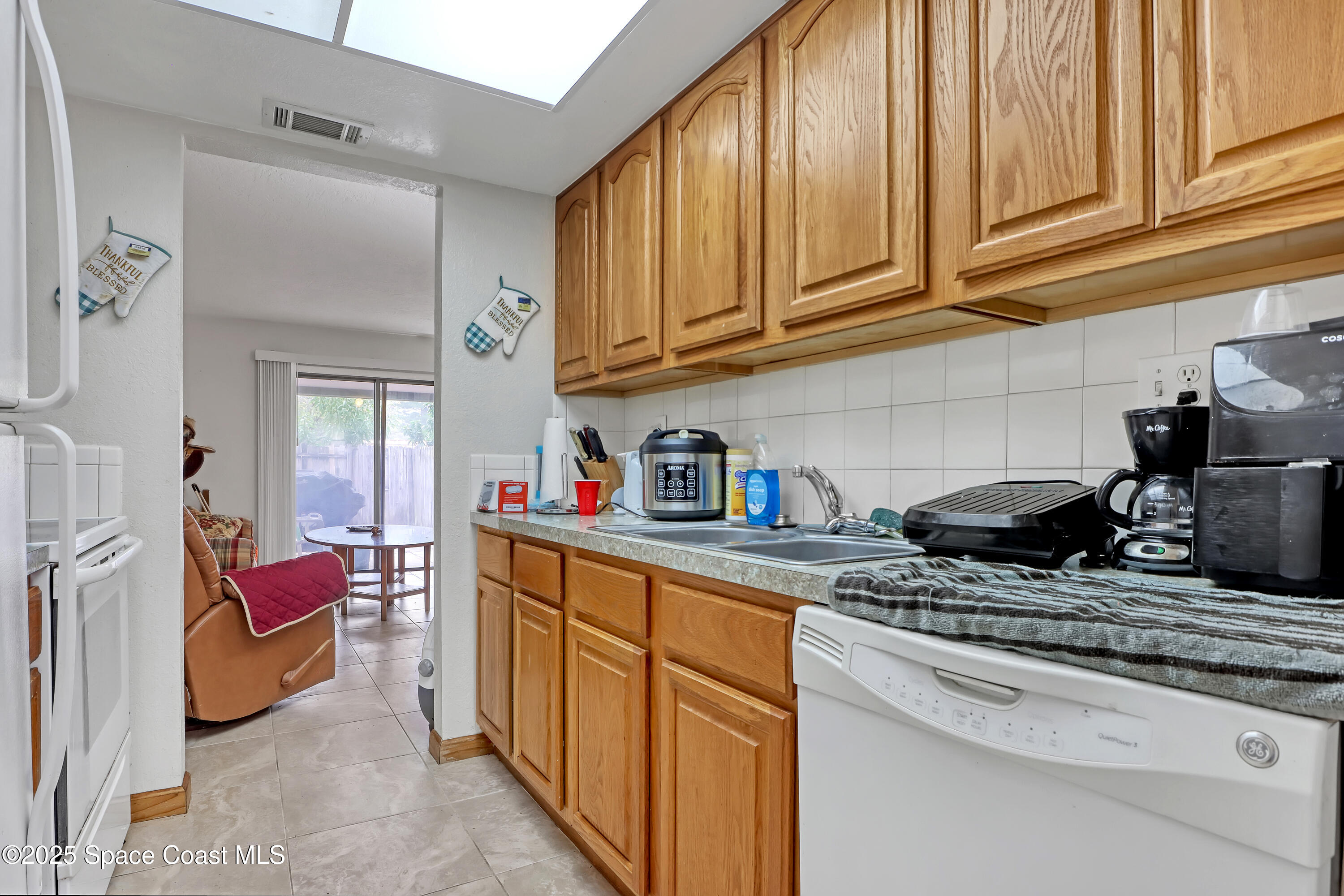 4759 Sisson Road Titusville, FL 32780 - Photo 8 of 27 4759 Sisson (10)