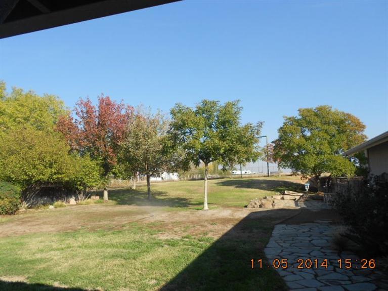 14367 Brookhill Road Madera, CA 93636 - Photo 8 of 23 Gallery Image 8