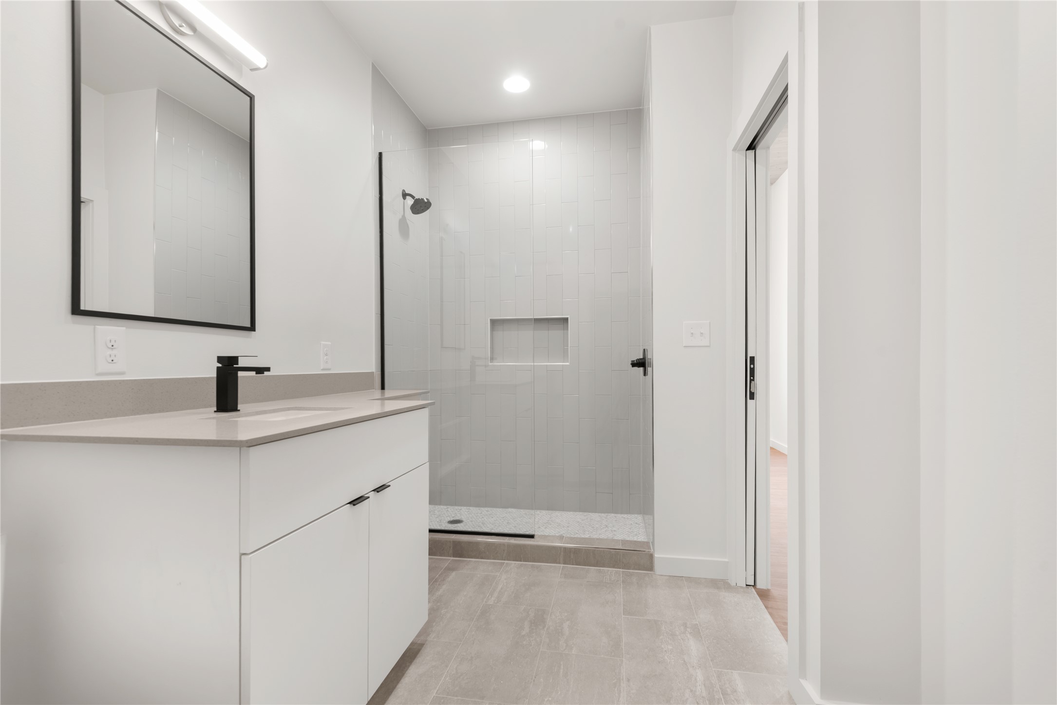 3515 Webberville Road, Unit 403 Austin, TX 78702 - Photo 8 of 12