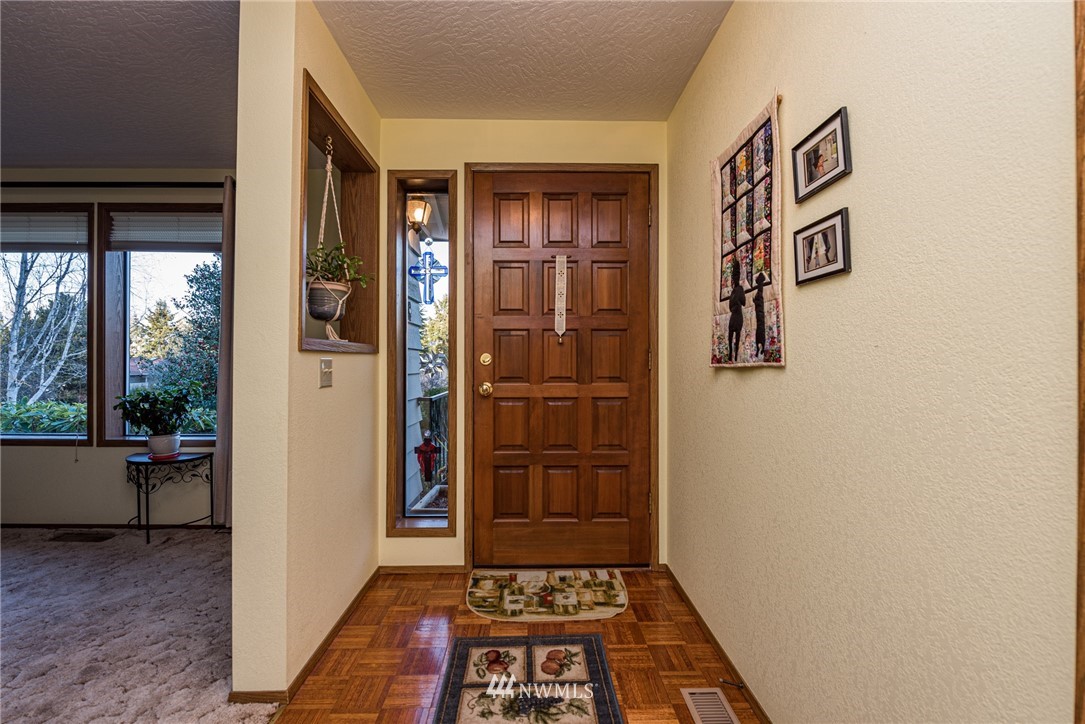 143 Hurricane Ridge Drive Sequim, WA 98382 - Photo 4 of 30 Gallery Image 4