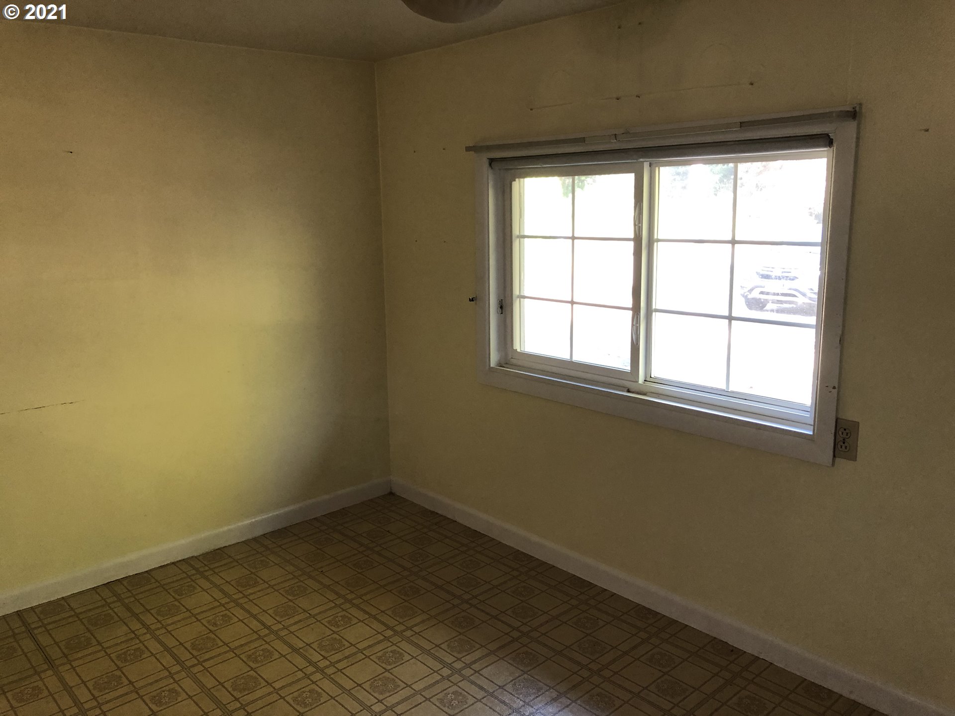 64334 Penny Road Coos Bay, OR 97420 - Photo 14 of 25 Gallery Image 14