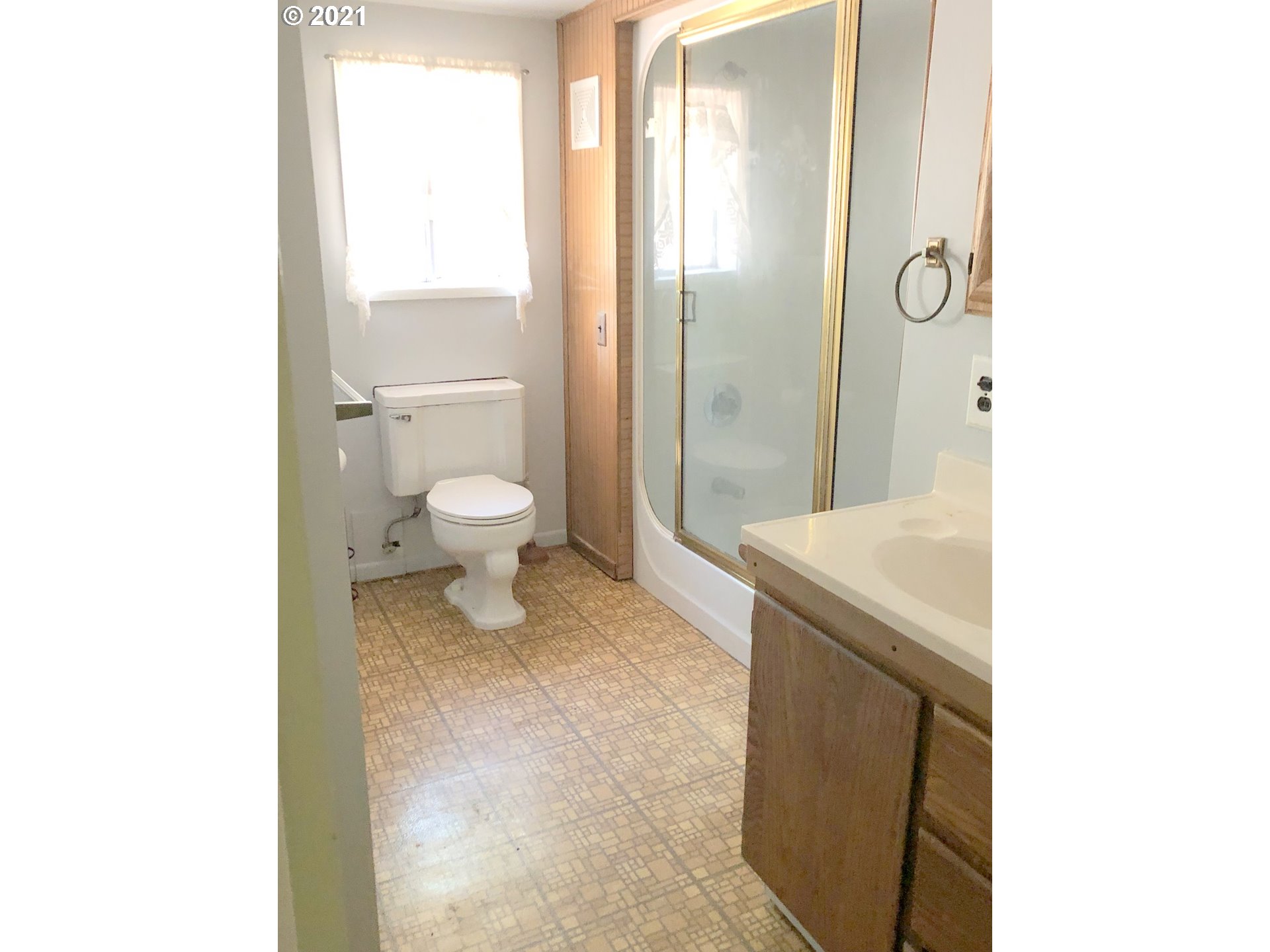 64334 Penny Road Coos Bay, OR 97420 - Photo 20 of 25 Gallery Image 20