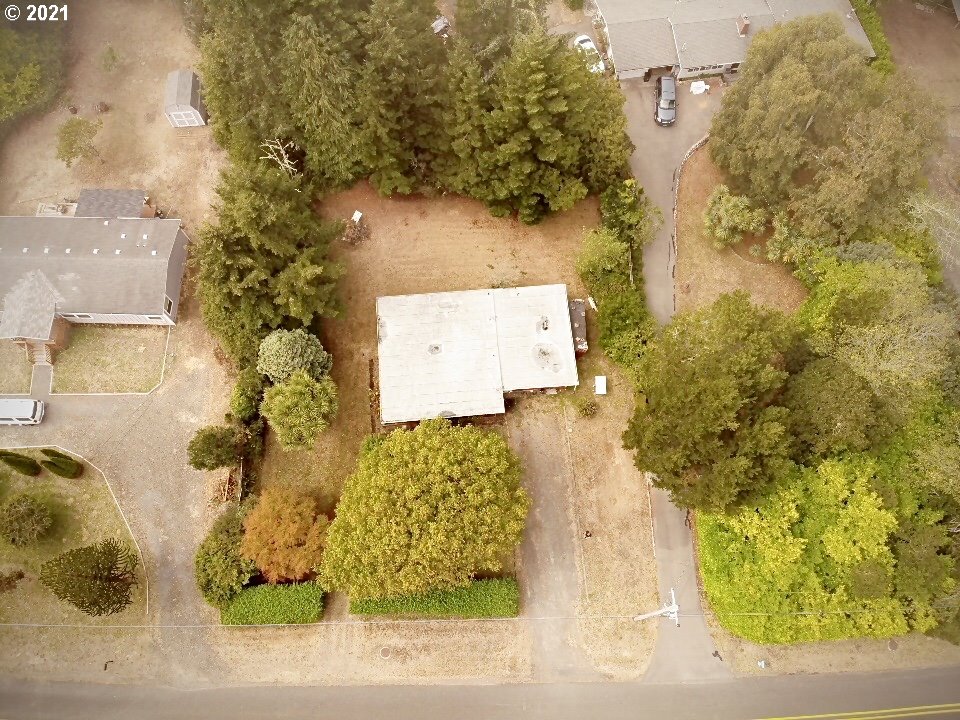 64334 Penny Road Coos Bay, OR 97420 - Photo 7 of 25 Gallery Image 7