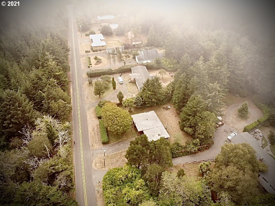 64334 Penny Road Coos Bay, OR 97420 - Photo 8 of 25 Gallery Image 8