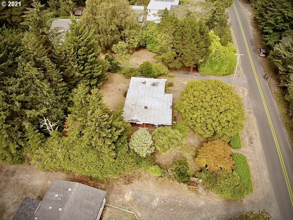 64334 Penny Road Coos Bay, OR 97420 - Photo 10 of 25 Gallery Image 10