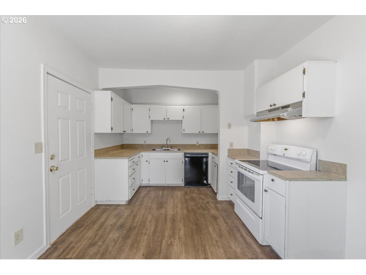 2242 C Street Forest Grove, OR 97116 - Photo 16 of 41