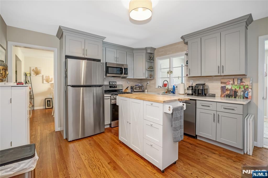 12 Maple Avenue, Unit A Waldwick, NJ 07463 - Photo 8 of 22