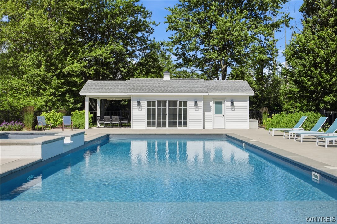 8630 Northfield Road Clarence, NY 14032 - Photo 6 of 49