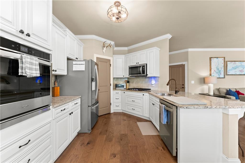 3113 Shelter Cove Gainesville, GA 30506 - Photo 14 of 54