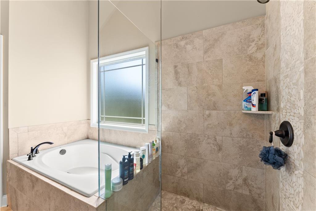 3113 Shelter Cove Gainesville, GA 30506 - Photo 32 of 54