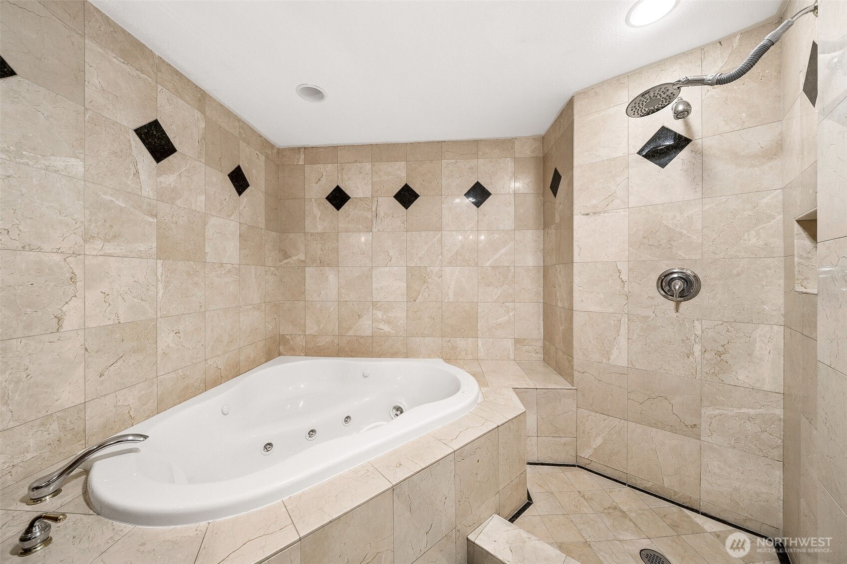 6804 Vandermark Road East Bonney Lake, WA 98391 - Photo 19 of 40