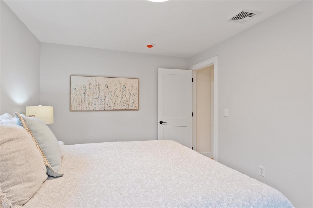 21 Clark Road Bedford, MA 01730 - Photo 18 of 29