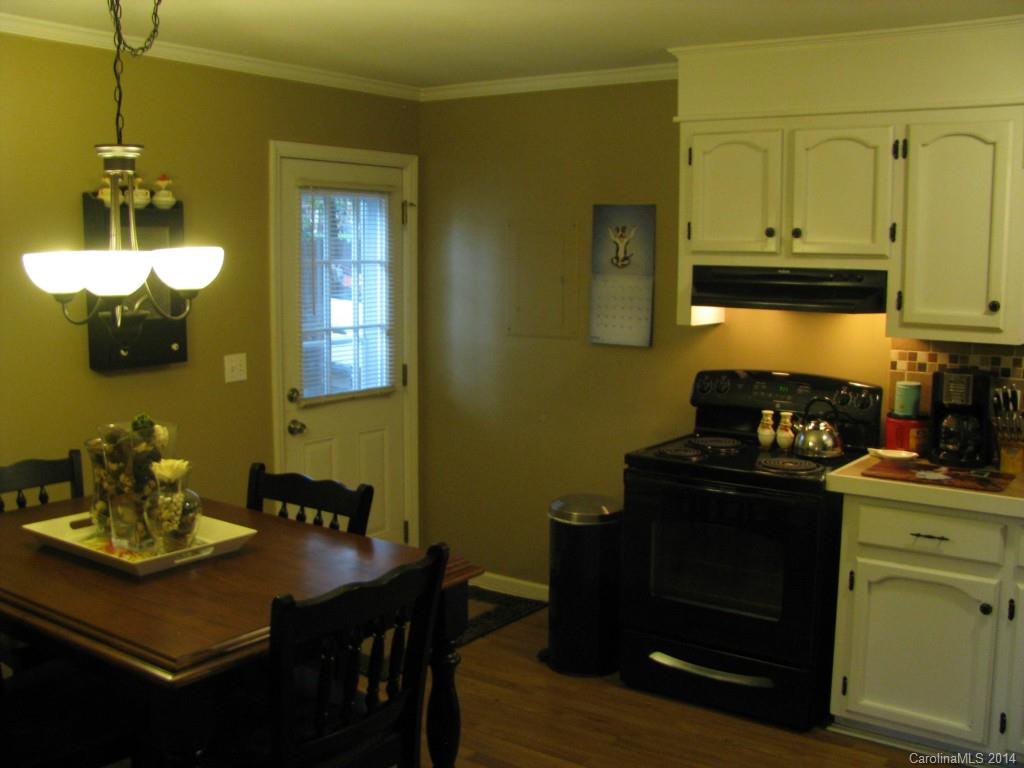 538 Ralph Handsel Boulevard Stanley, NC 28164 - Photo 6 of 23 Gallery Image 6