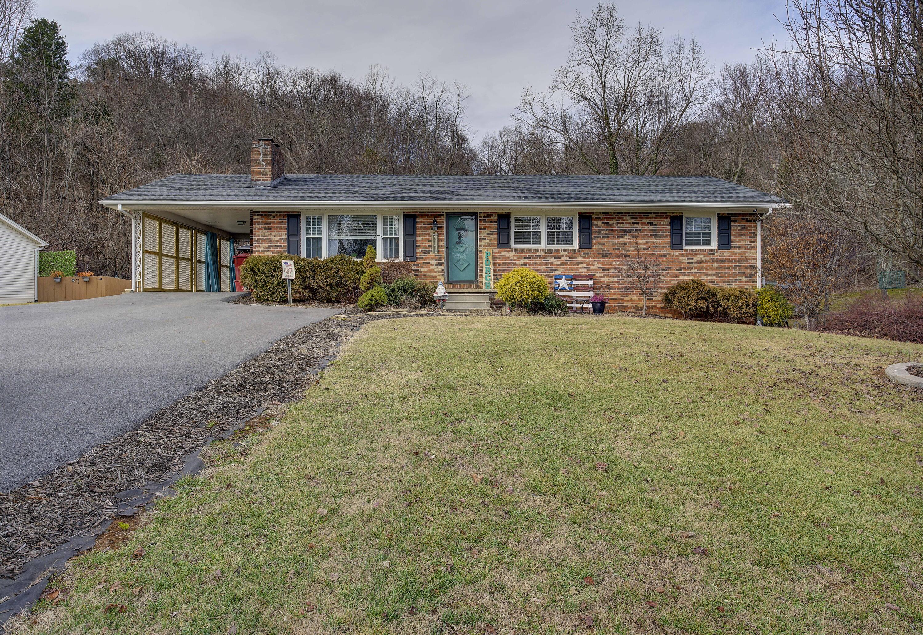 517 Pine Ridge Road Johnson City, TN 37601 - Photo 2 of 46 Pine-45
