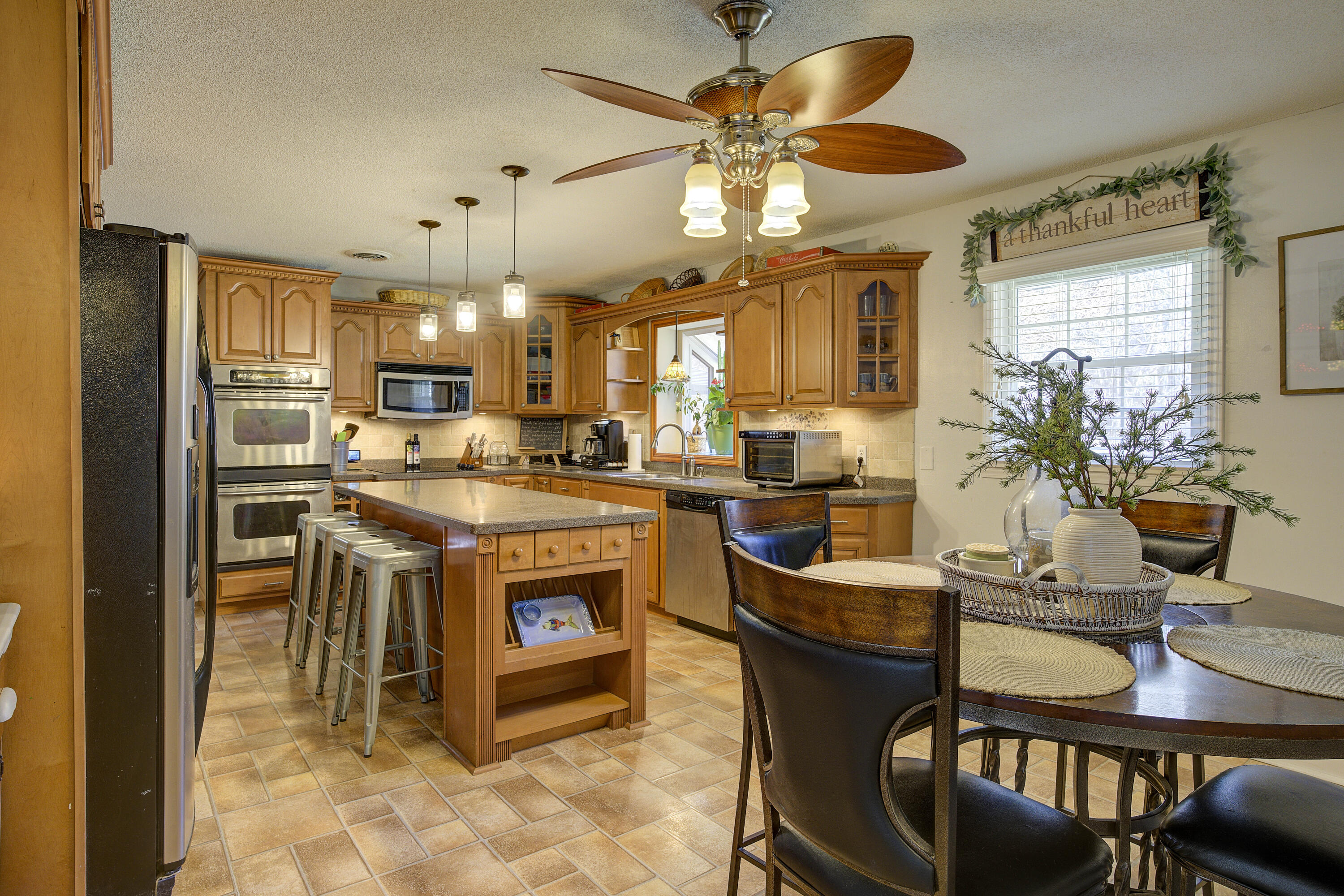 517 Pine Ridge Road Johnson City, TN 37601 - Photo 10 of 46 Pine-7