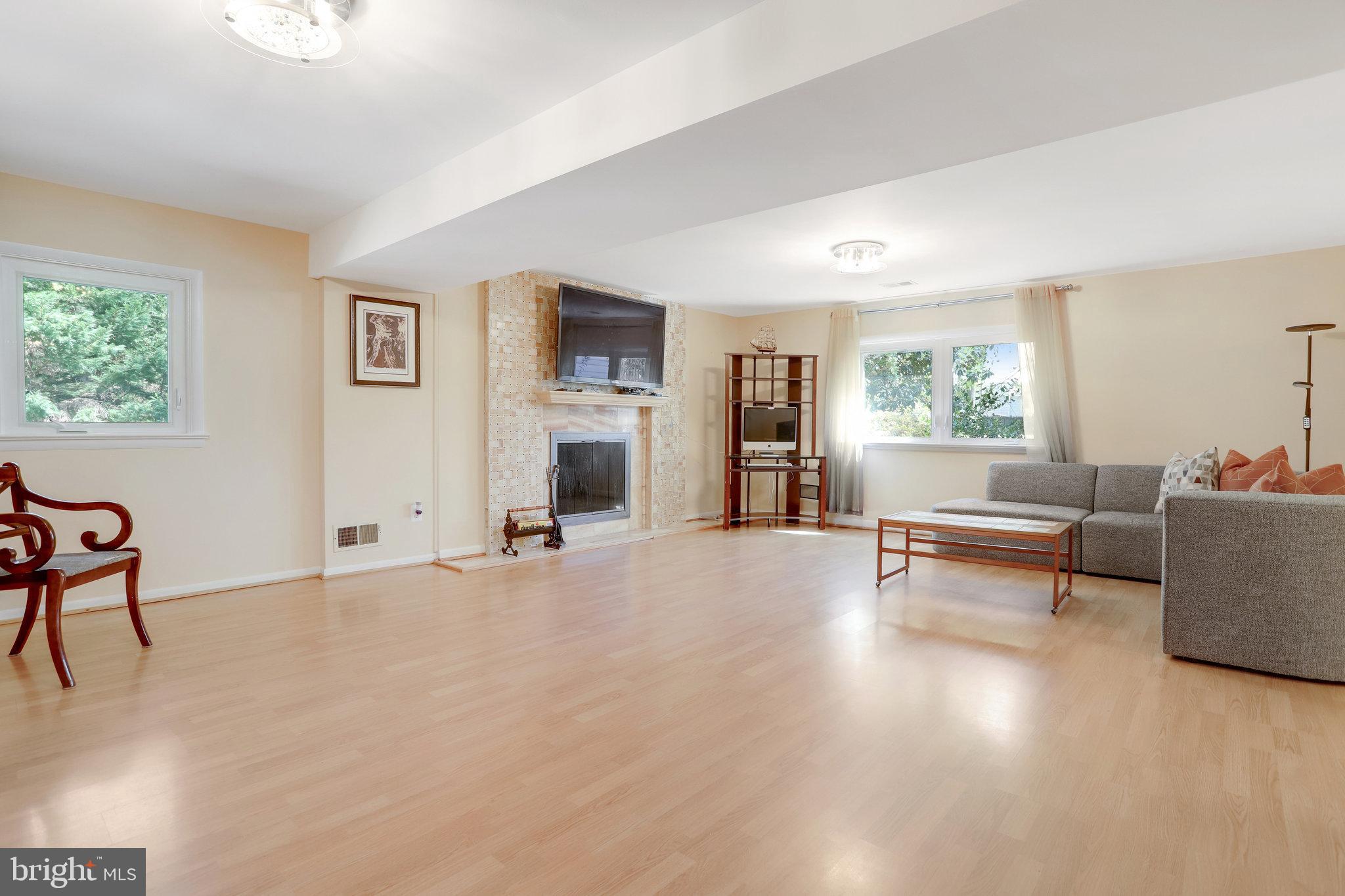 7112 Wesley Road Springfield, VA 22150 - Photo 28 of 43