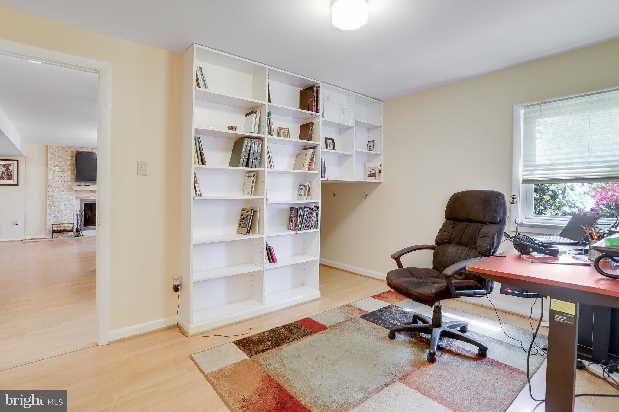 7112 Wesley Road Springfield, VA 22150 - Photo 31 of 43