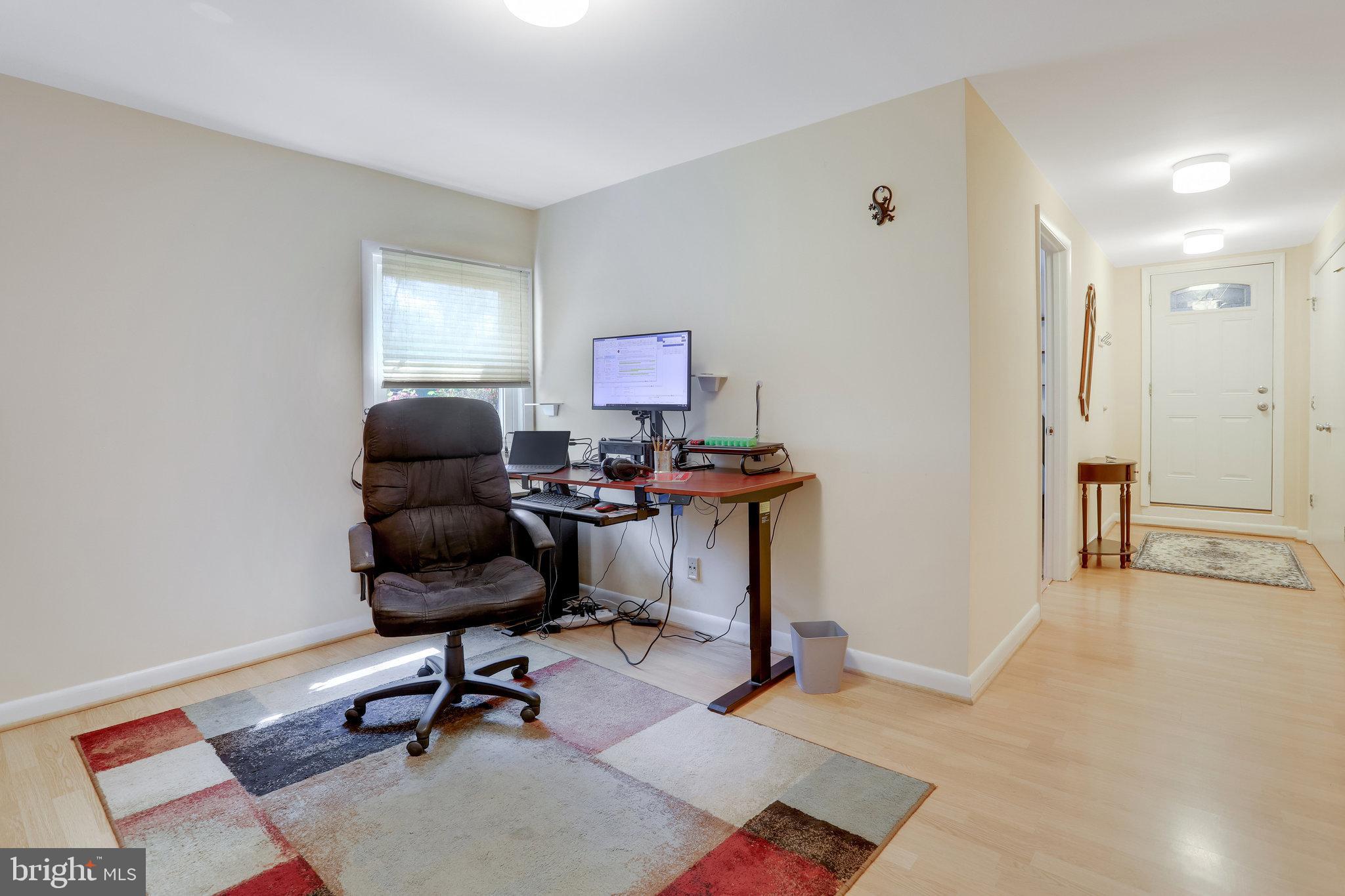 7112 Wesley Road Springfield, VA 22150 - Photo 32 of 43