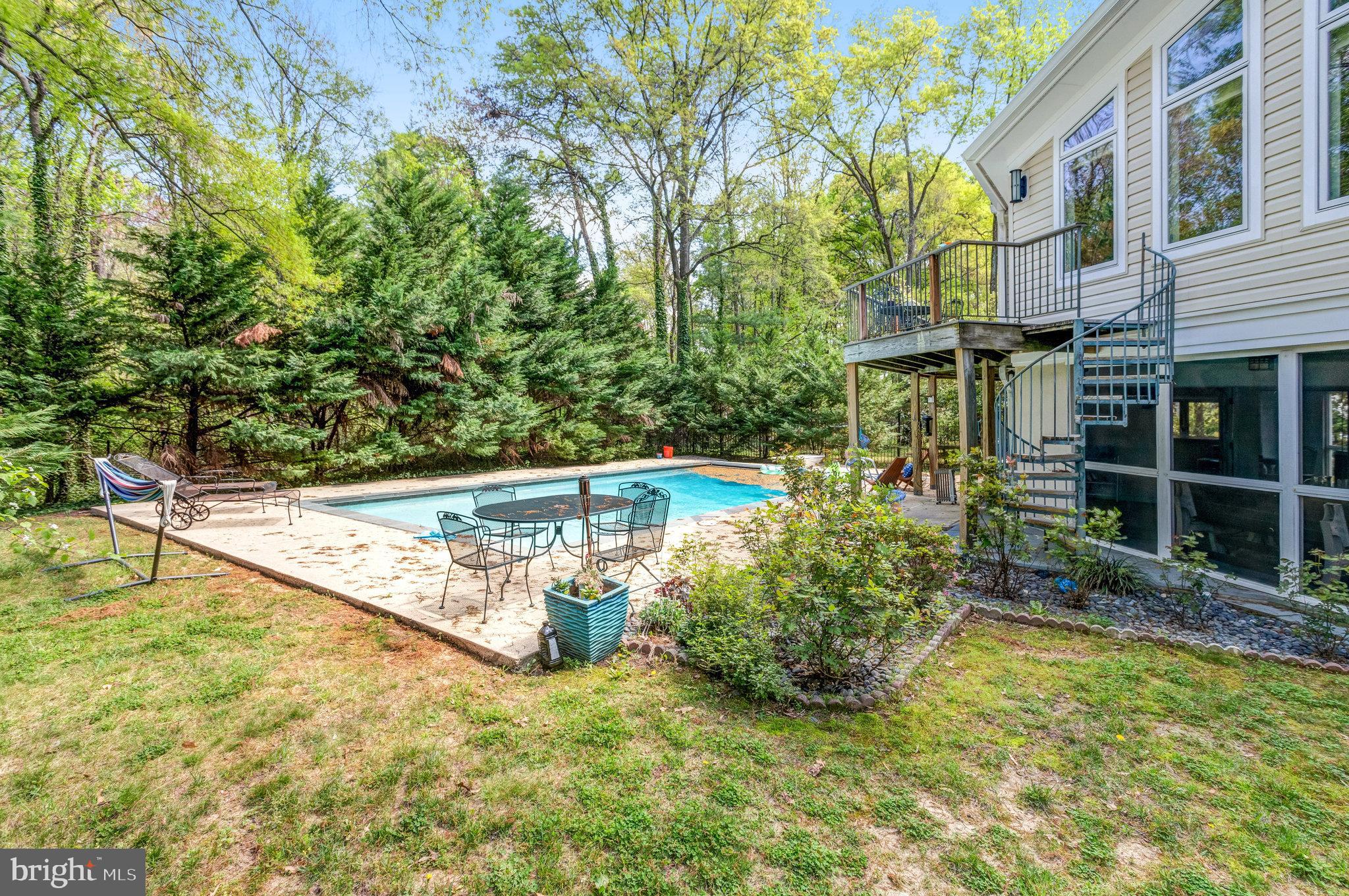 7112 Wesley Road Springfield, VA 22150 - Photo 40 of 43