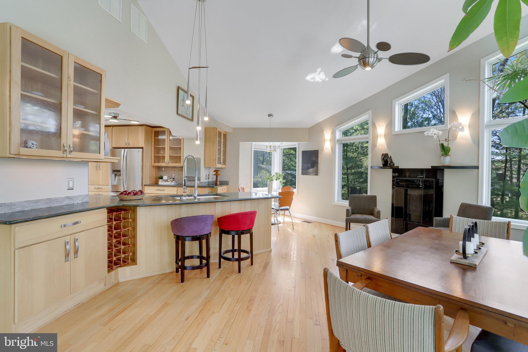 7112 Wesley Road Springfield, VA 22150 - Photo 10 of 43