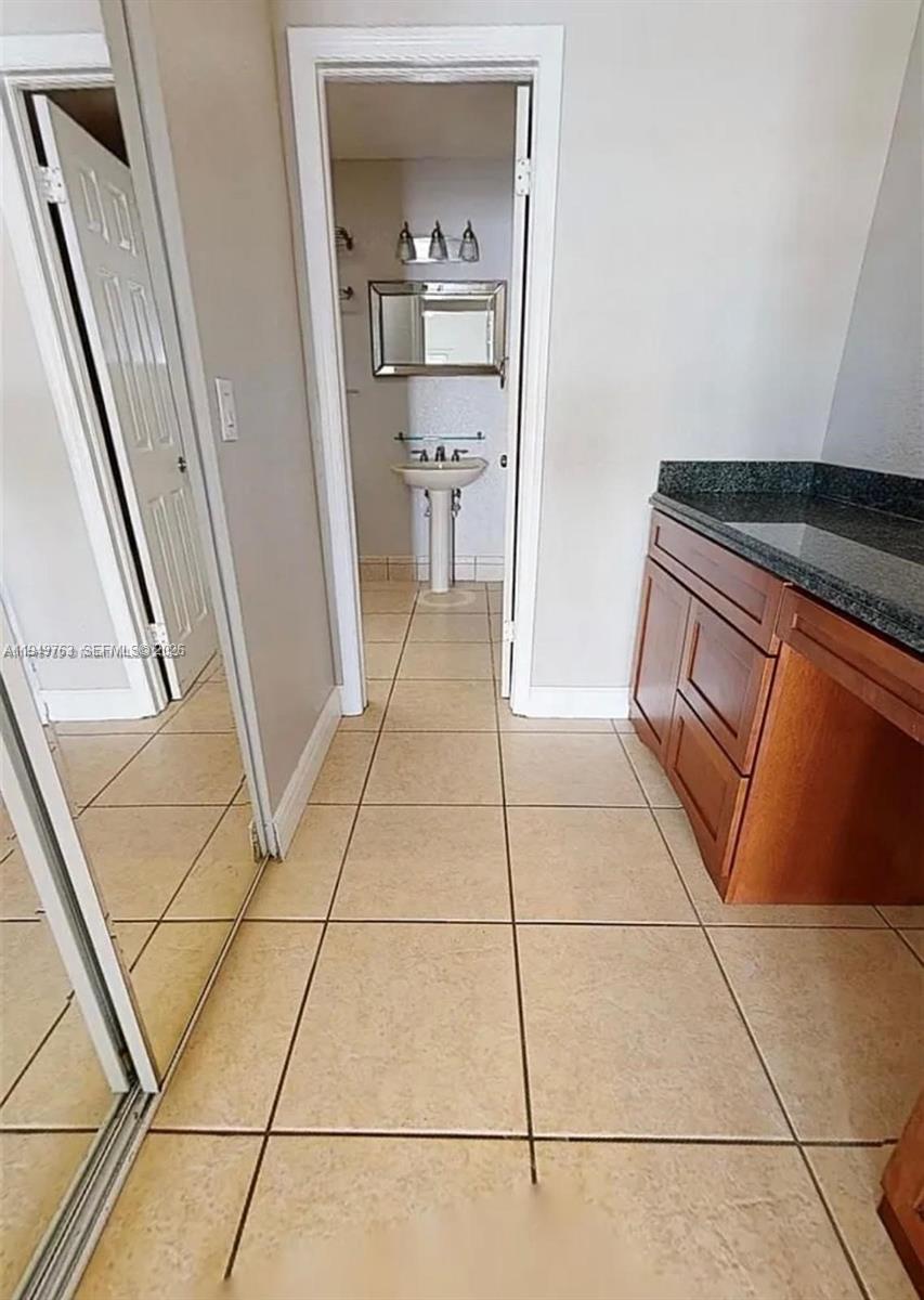 14001 Oak Ridge Drive Davie, FL 33325 - Photo 9 of 14