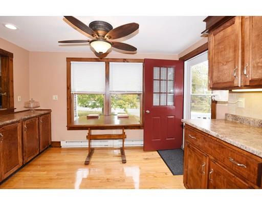 24 Willow Road Hanover, MA 02339 - Photo 4 of 27