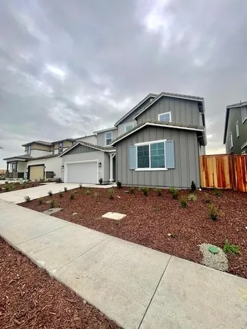$973,844 | 609 Silver Canoe Court, Roseville, CA 95747