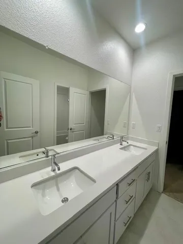 $973,844 | 609 Silver Canoe Court, Roseville, CA 95747